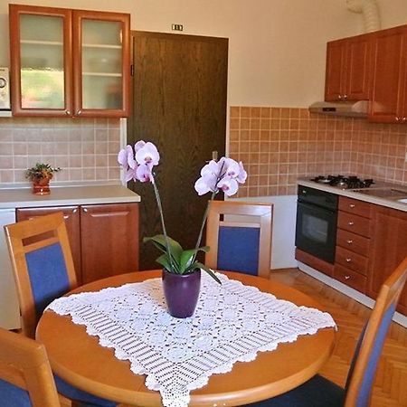 Apartmaji Nika Izola Buitenkant foto
