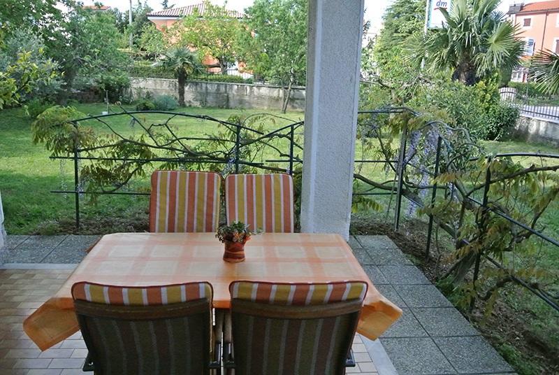 Apartmaji Nika Izola Buitenkant foto
