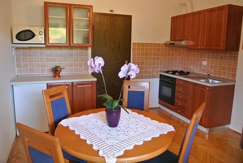 Apartmaji Nika Izola Buitenkant foto